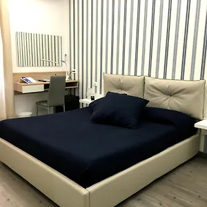 Deluxe Centrocitta 3*, Reggio Calabria Italien